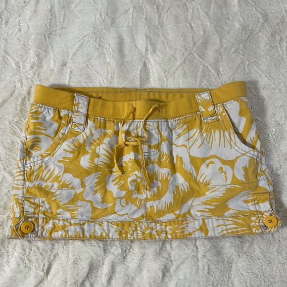 Mini Beach Skirt - Picture 1 of 3